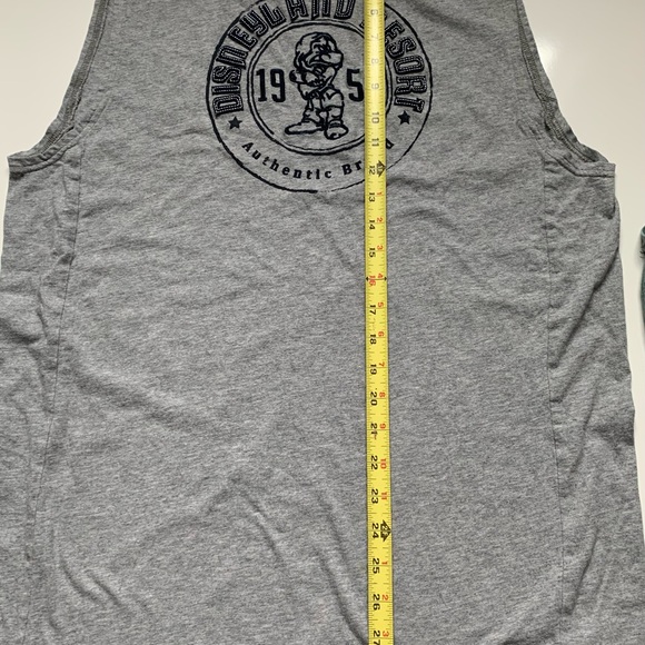 Lot Of 2‎ Tank Tops, Disneyland Resort L, Galveston M - Picture 4 of 10